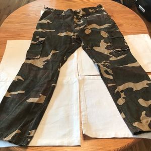 Sabit NYC camo khaki